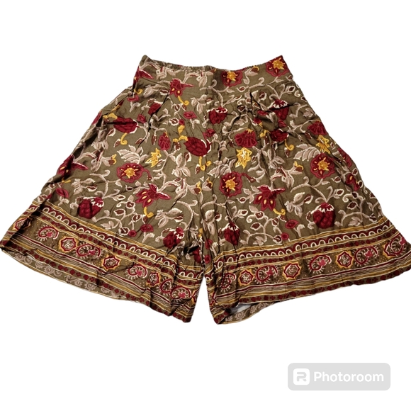 Vtg 90s Rayon Shorts - Jaydn T San Francisco - Size Small - patterned shorts - Picture 1 of 4